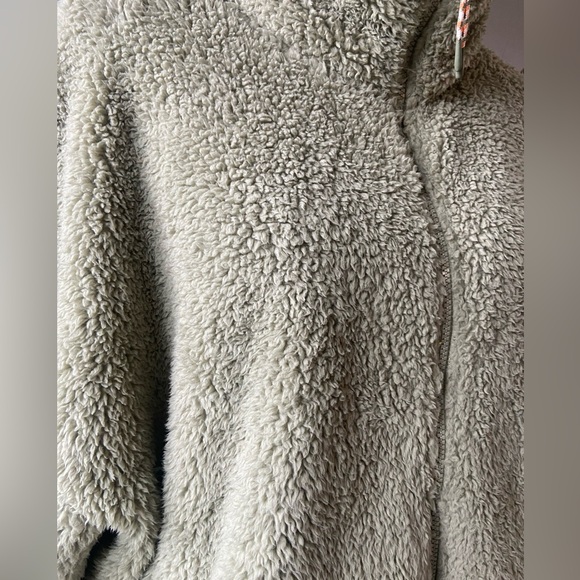 American Eagle Outfitters Sage Teddy Jacket Sz L - Picture 4 of 12